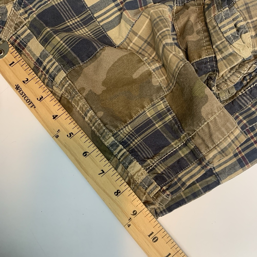 American Eagle Cargo Shorts 34 Plaid Patchwork 9.5" Classic Length Preppy Y2K - Picture 5 of 8